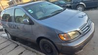 Toyota sienna 